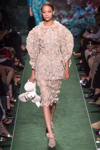 Look 31
